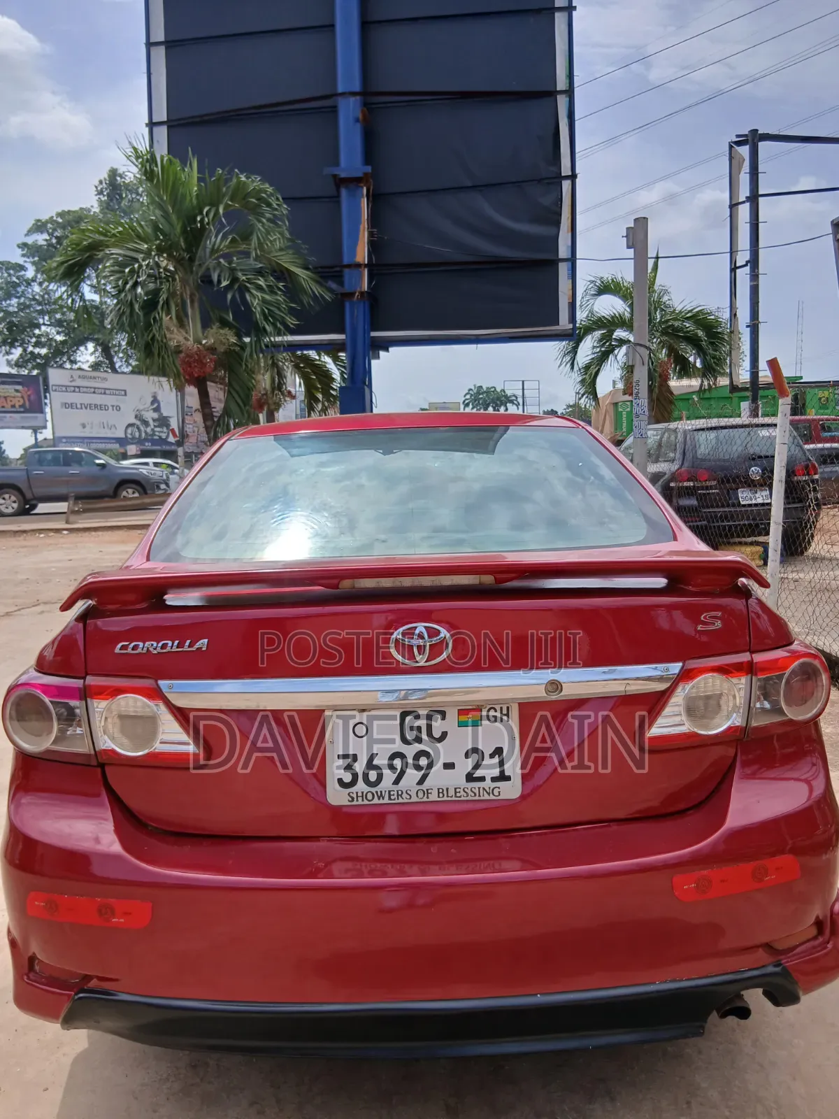Toyota Corolla 2013 Red