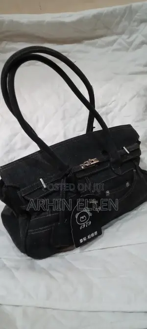 Ladies Hand Bag