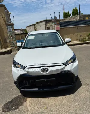 Toyota Frontlander 2.0 Petrol FWD 2025 White