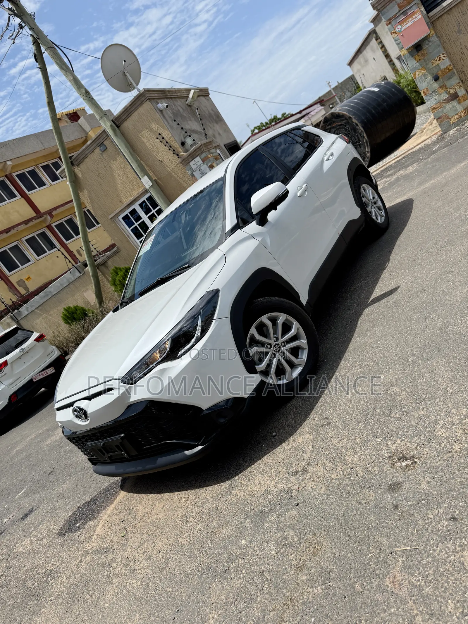 Toyota Frontlander 2.0 Petrol FWD 2025 White
