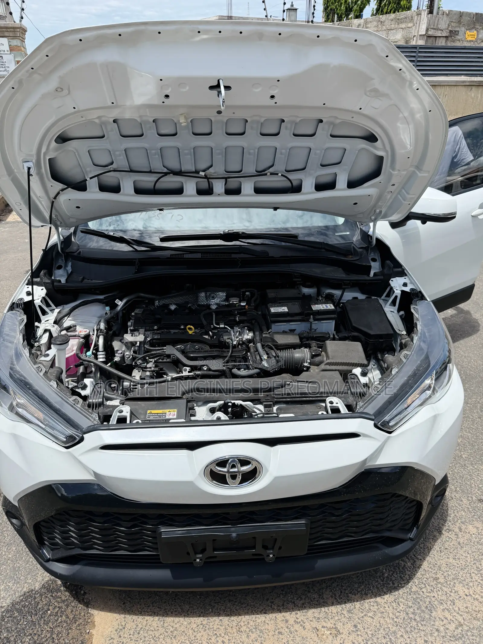 Toyota Frontlander 2.0 Petrol FWD 2025 White