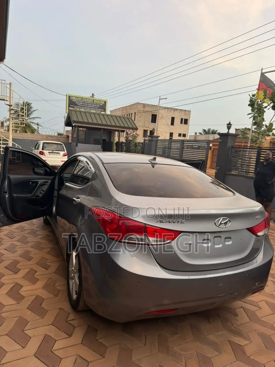 Hyundai Avante 2014 Silver