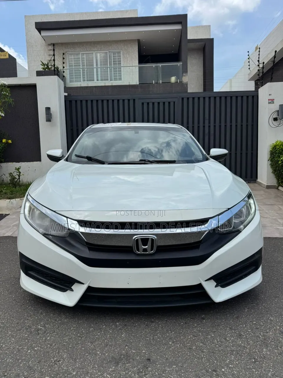 Honda Civic EX Sedan 2018 White
