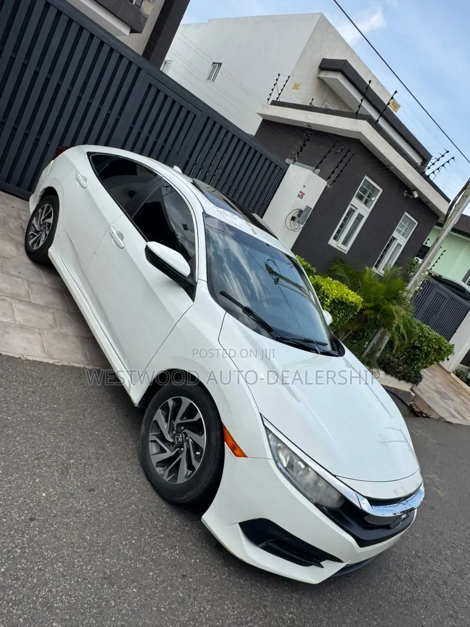 Honda Civic EX Sedan 2018 White