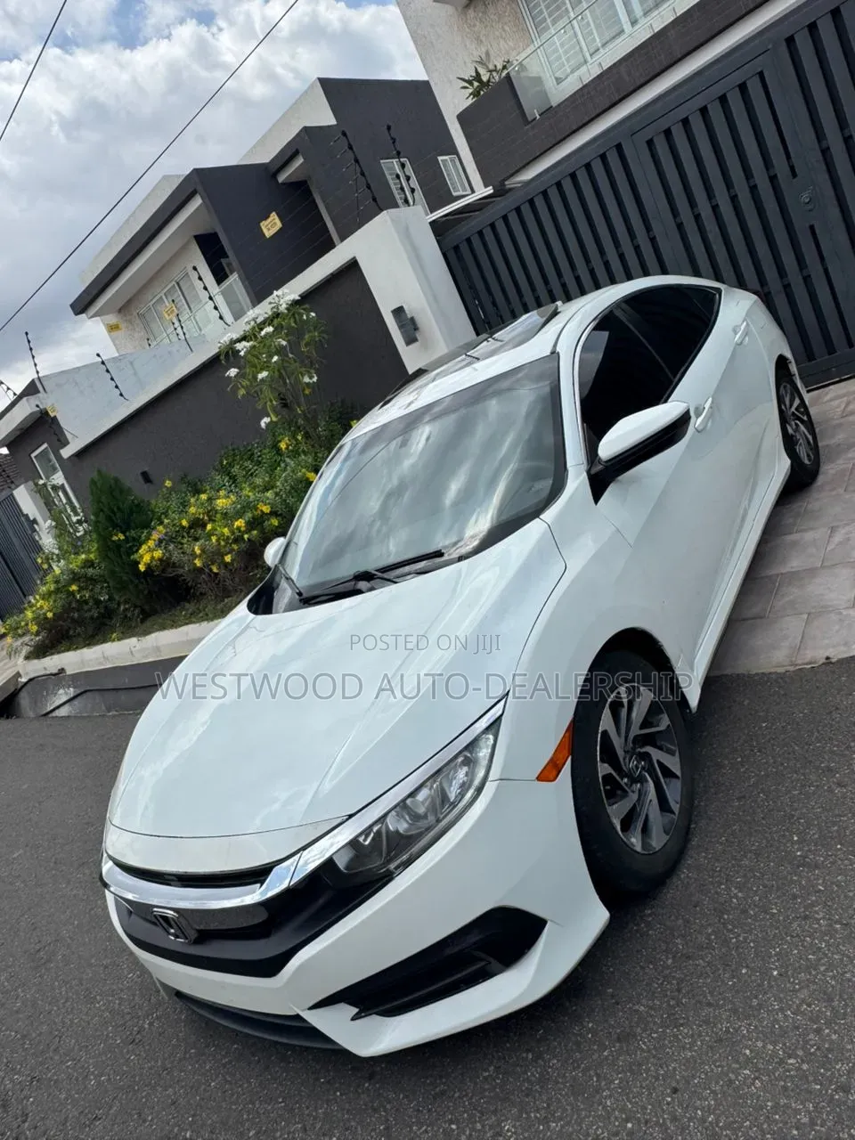 Honda Civic EX Sedan 2018 White