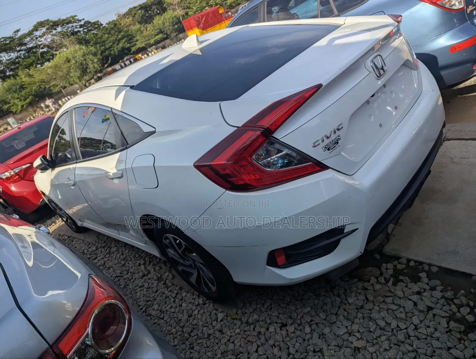 Honda Civic EX Sedan 2018 White