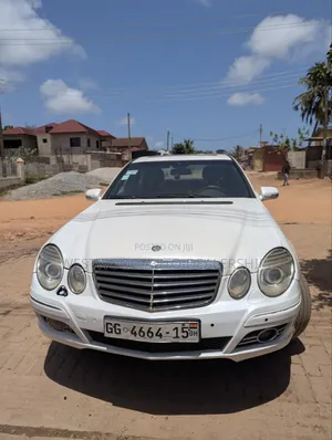 Mercedes-Benz E220 2007 White