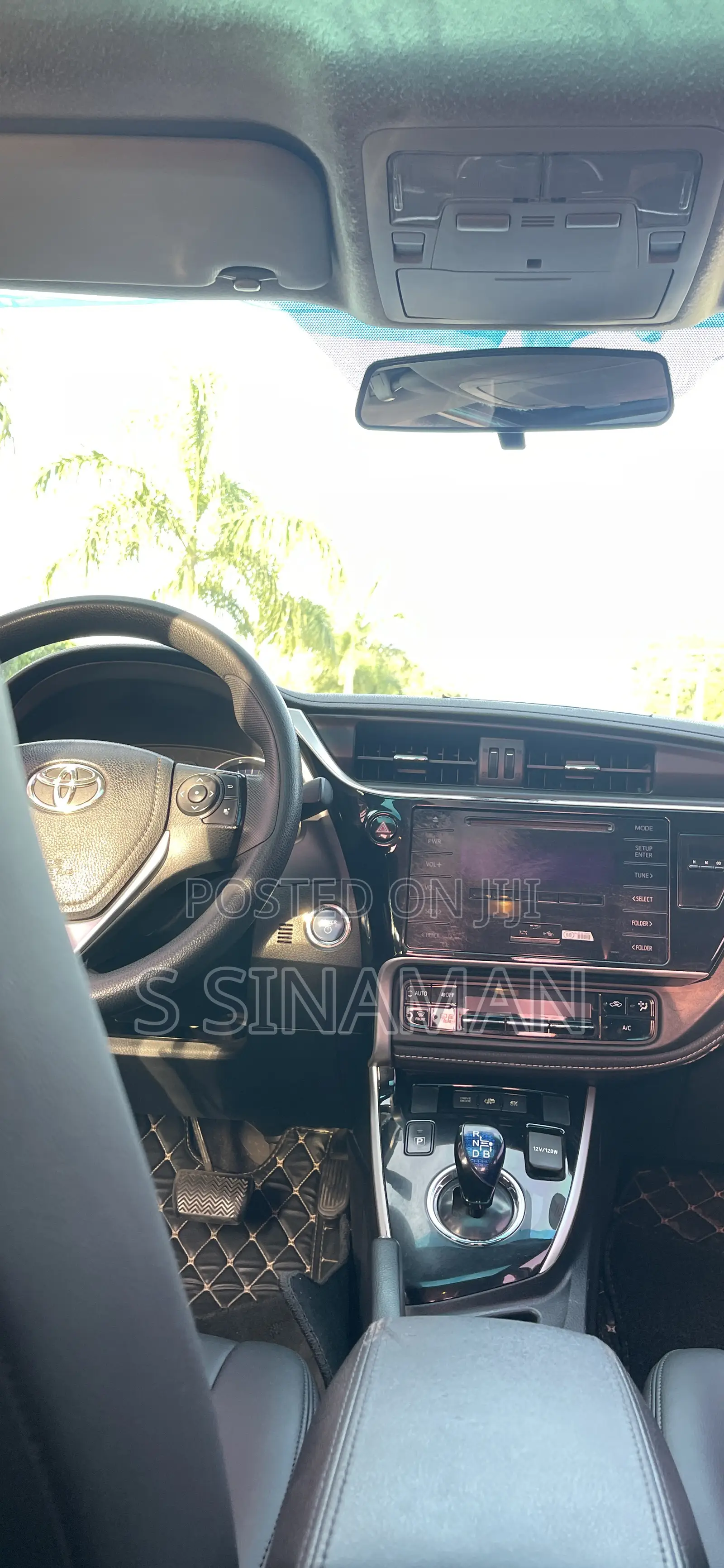Toyota Corolla 2020 White