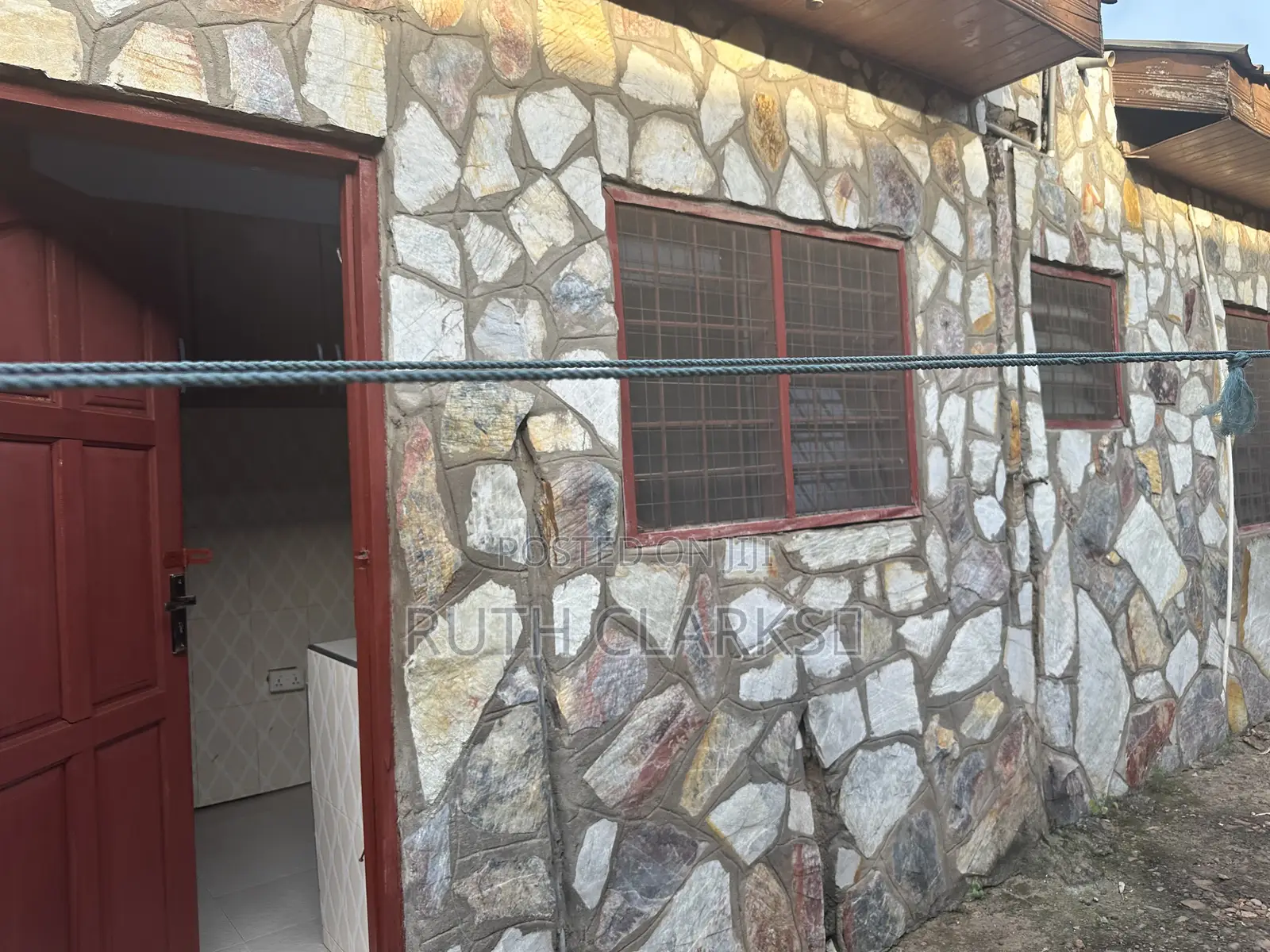 2bdrm Apartment in Oyarifa for rent