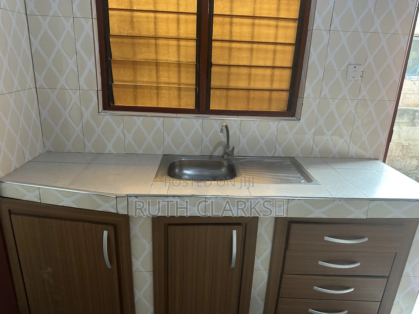 2bdrm Apartment in Oyarifa for rent