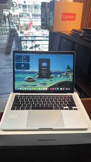 Laptop Apple MacBook Pro 2020 M1 16GB Apple M1 Pro SSD 256GB