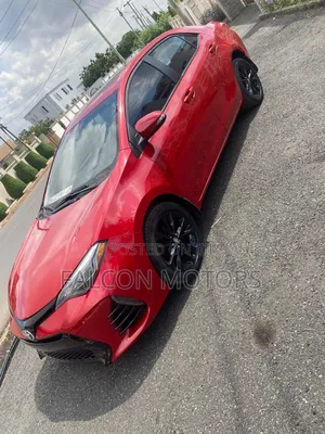 Toyota Corolla SE Special Edition 4dr Sedan (1.8L 4cyl CVT) 2017 Red