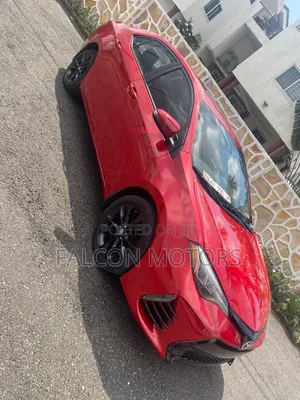 Toyota Corolla SE Special Edition 4dr Sedan (1.8L 4cyl CVT) 2017 Red