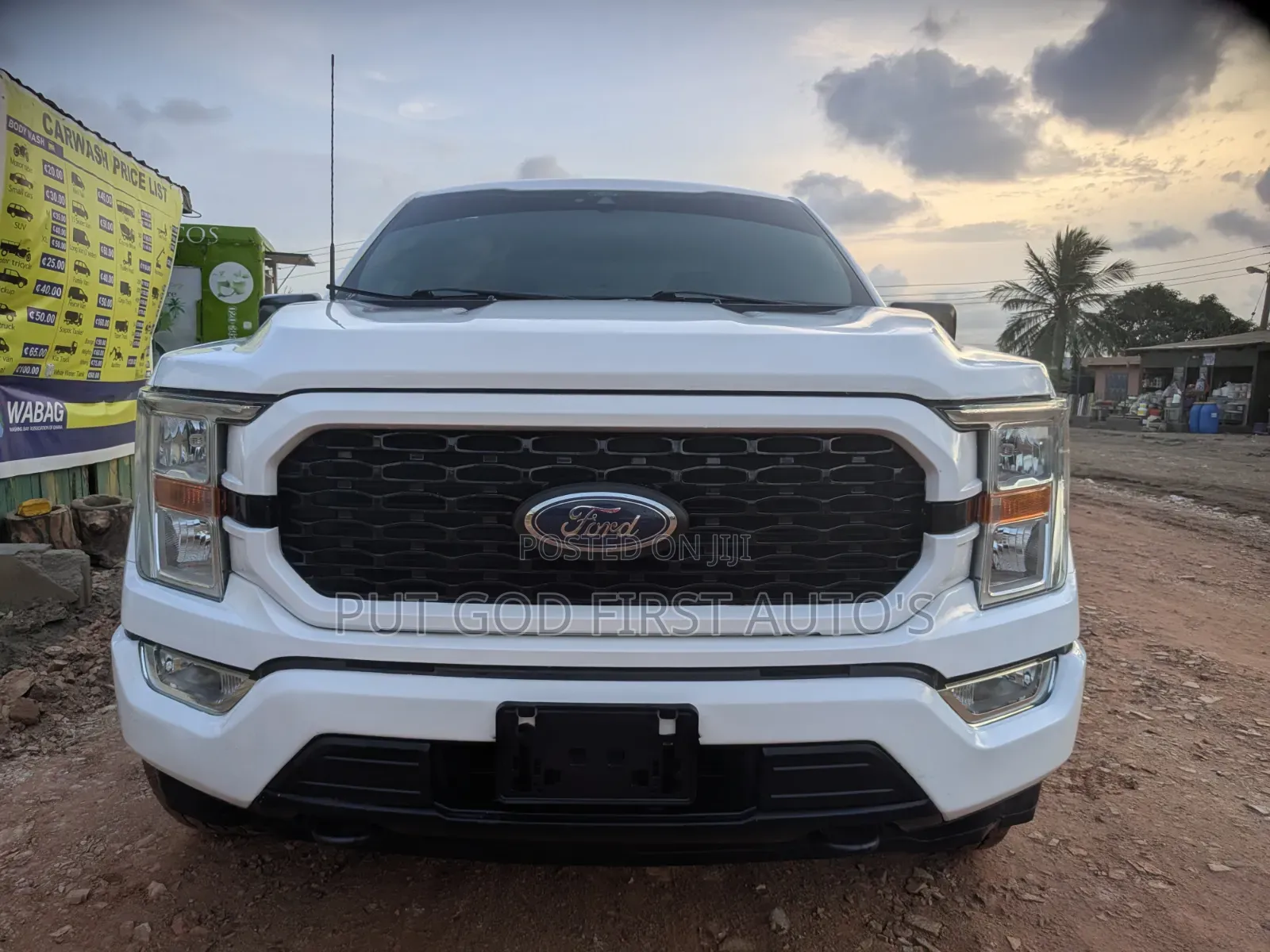 Ford F-150 2023 White