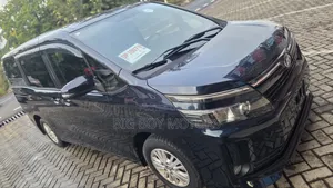 Toyota Voxy SV Premium 2014 Blue