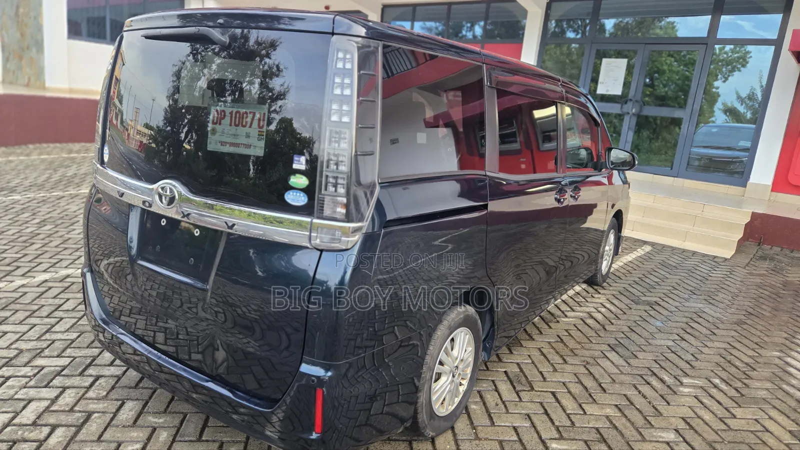 Toyota Voxy SV Premium 2014 Blue