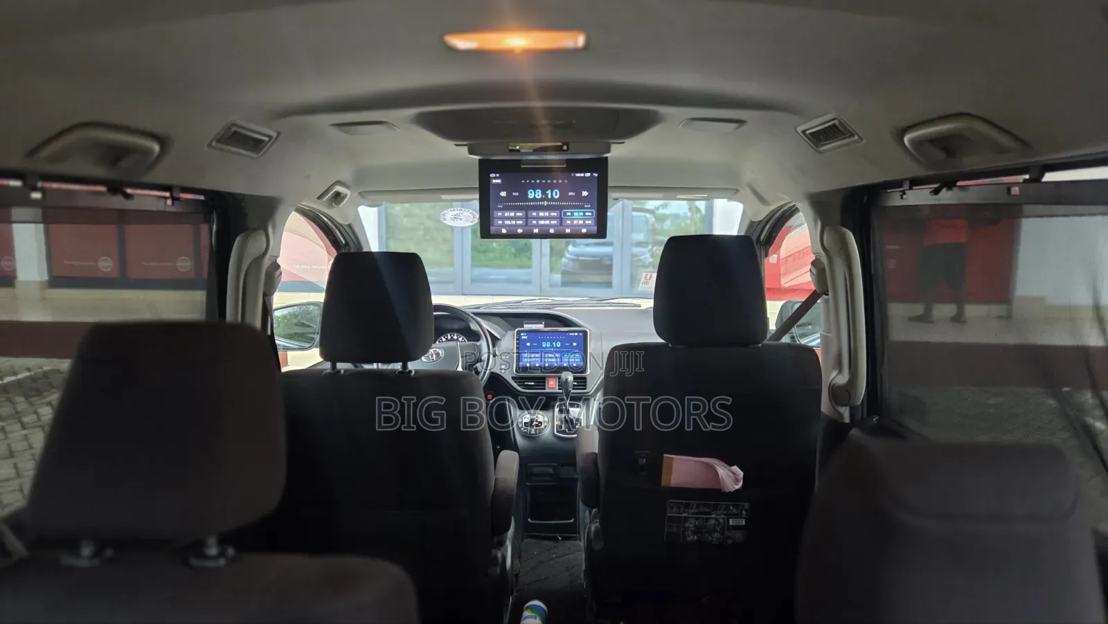 Toyota Voxy SV Premium 2014 Blue