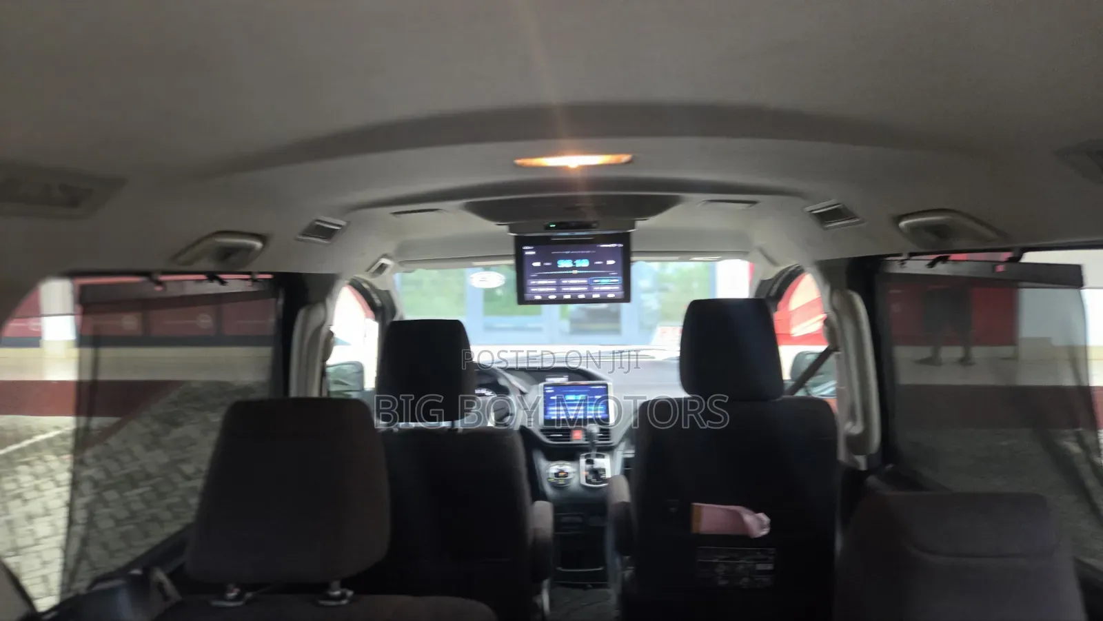 Toyota Voxy SV Premium 2014 Blue