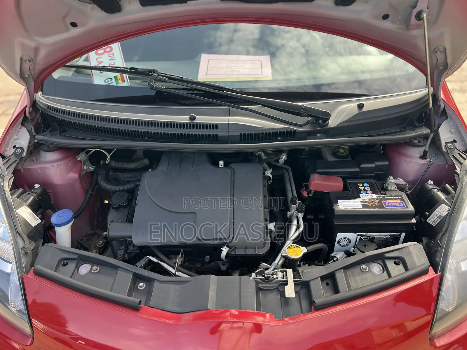 Toyota Aygo 1.0 5-Door 2012 Red
