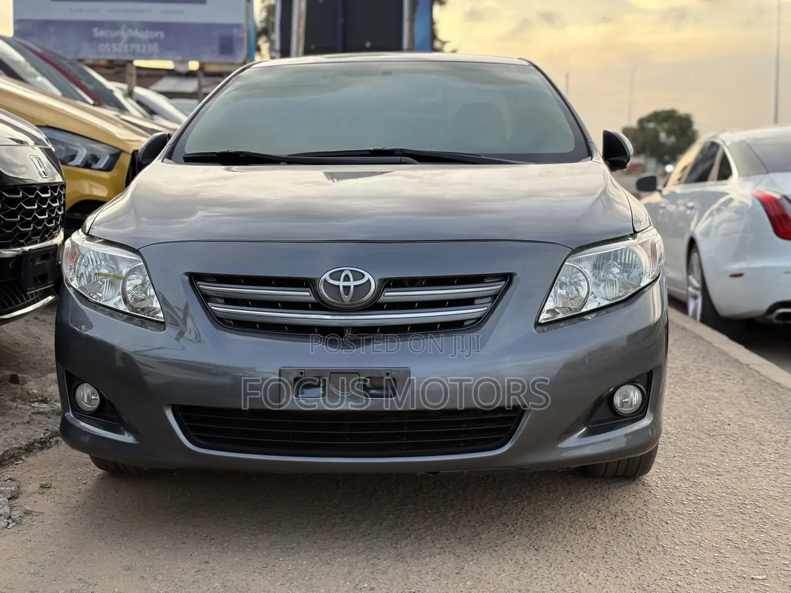 Toyota Corolla LE 4dr Sedan (1.8L 4cyl 4A) 2010 Gray
