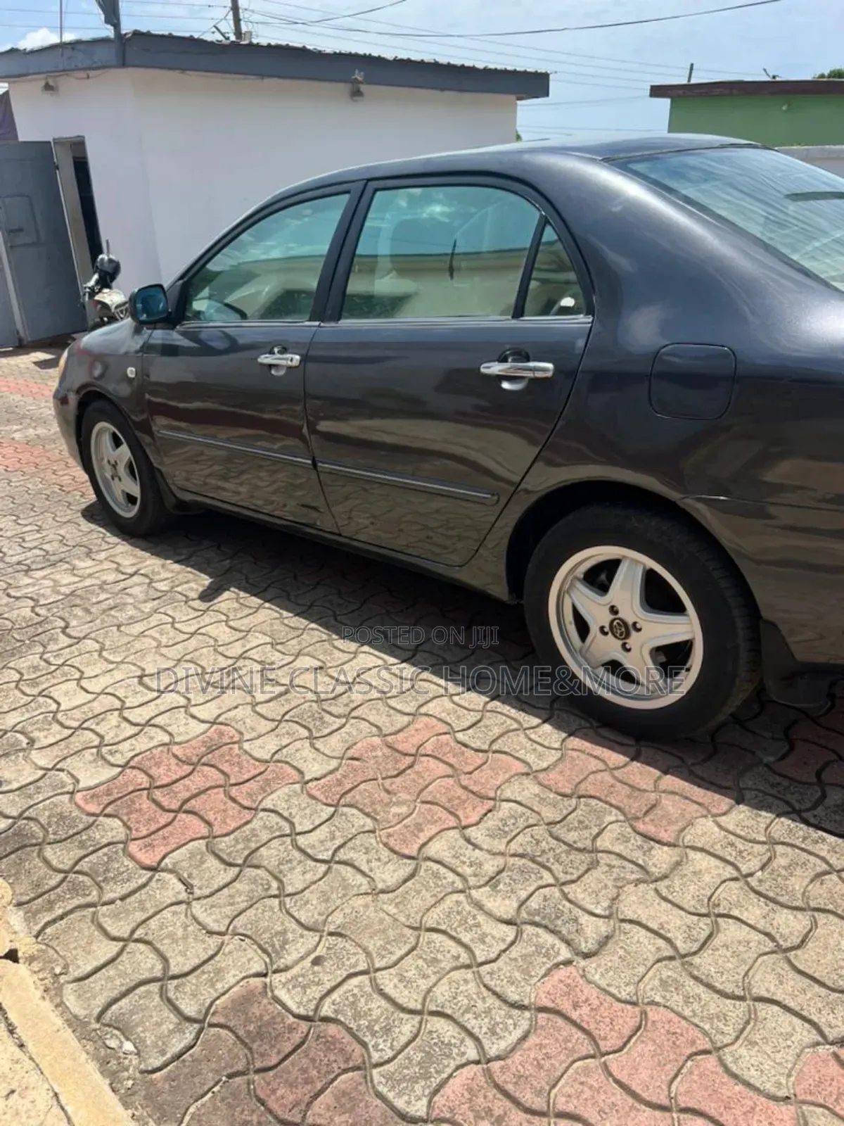 Toyota Corolla 2010 Gray