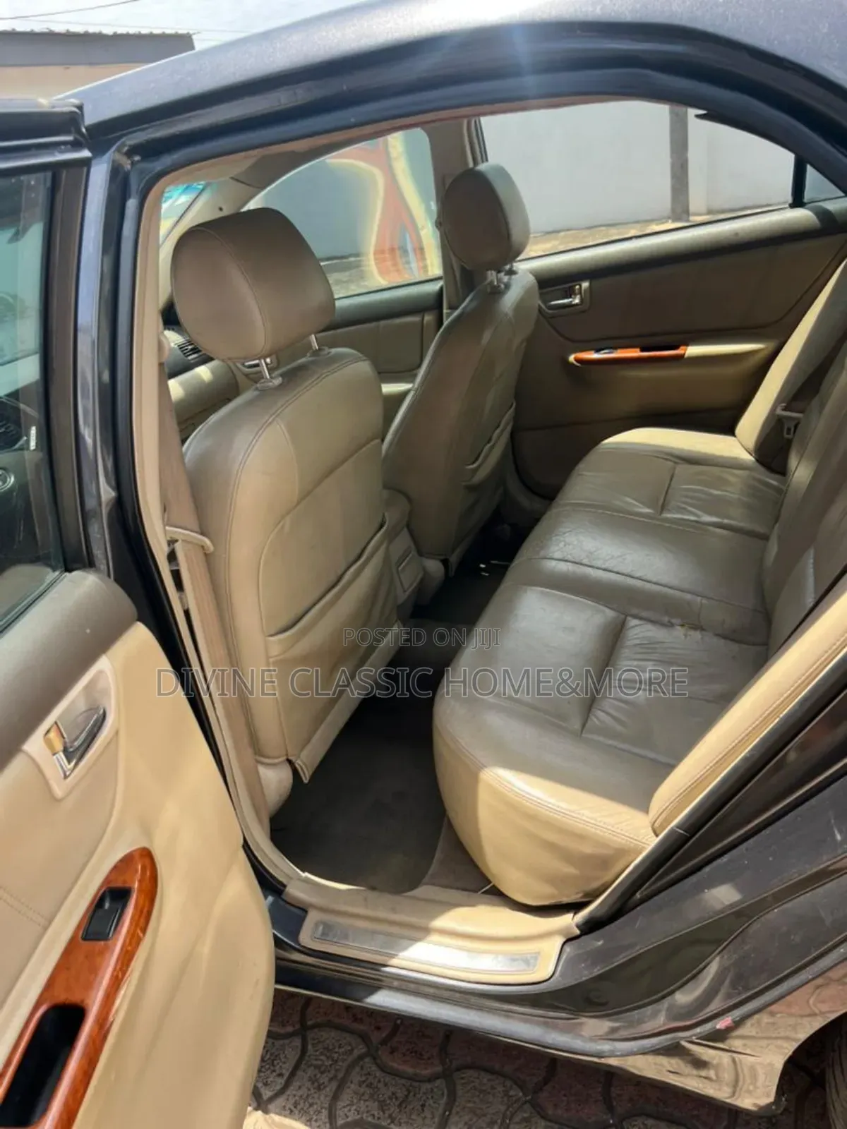 Toyota Corolla 2010 Gray