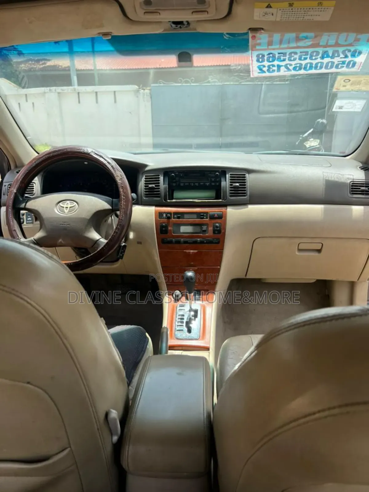 Toyota Corolla 2010 Gray