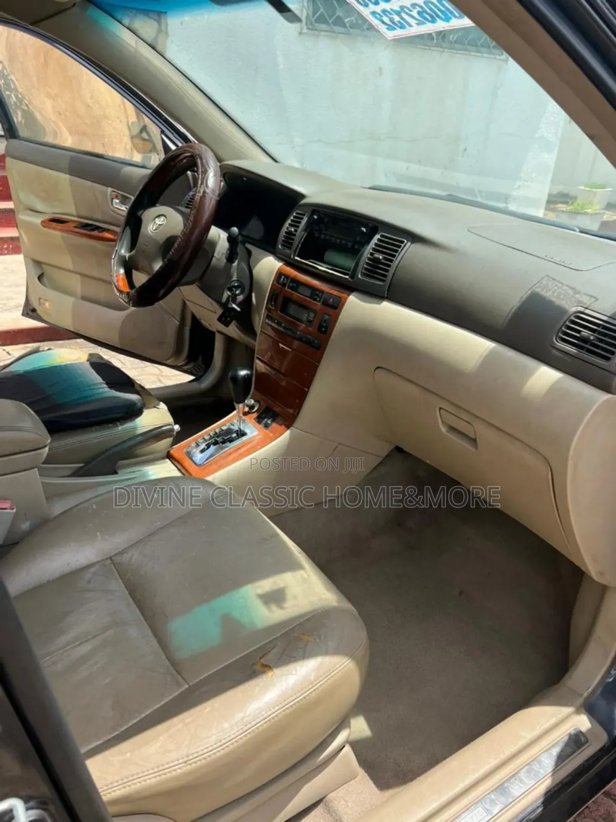 Toyota Corolla 2010 Gray