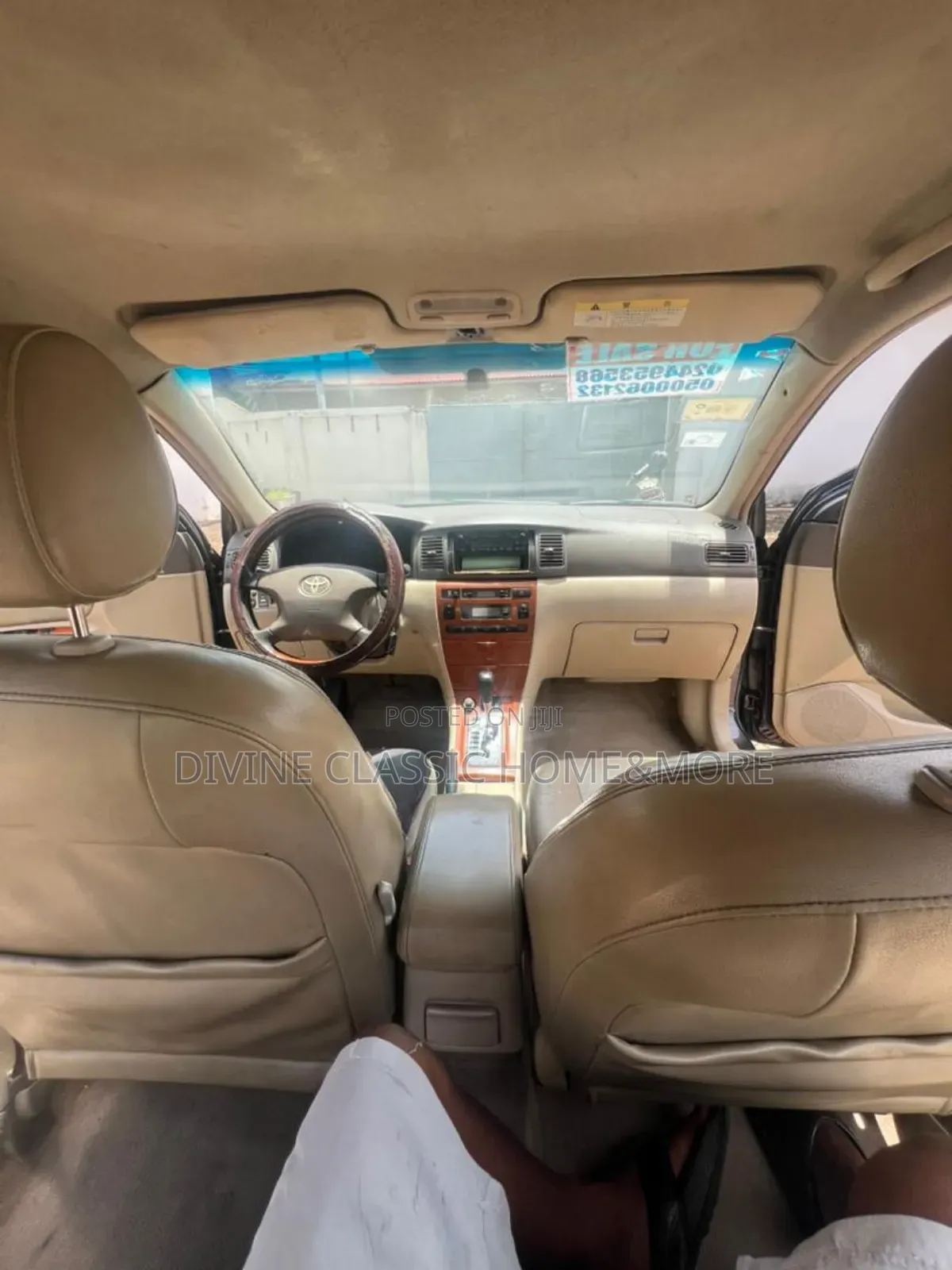 Toyota Corolla 2010 Gray