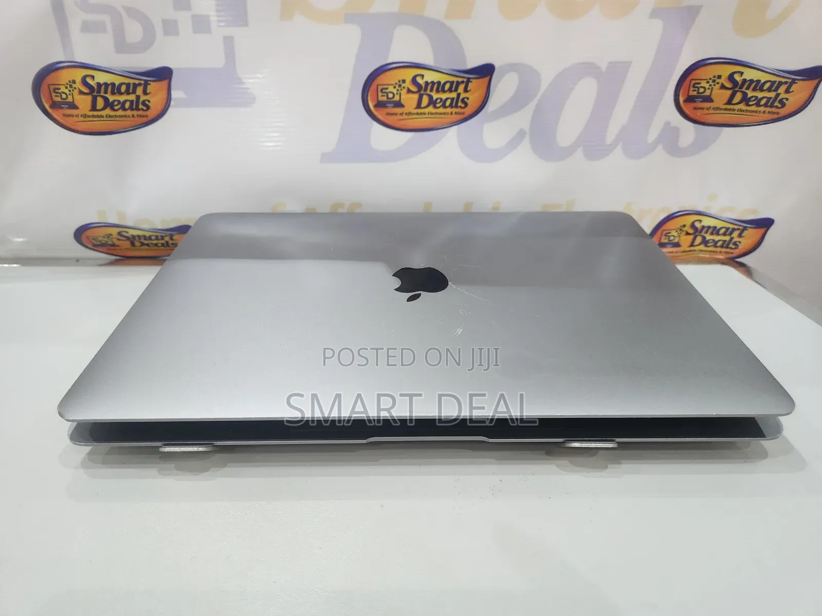 Laptop Apple MacBook 2019 8GB Intel Core i5 SSD 128GB