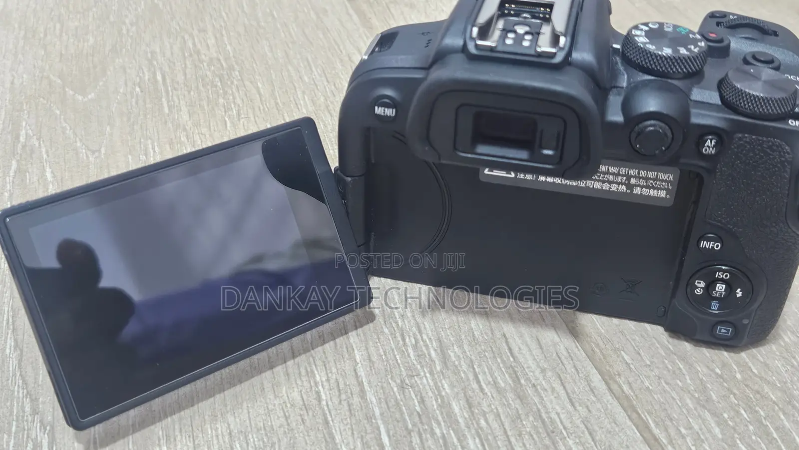 Canon R10 Mirrorless Camera With 18 - 45mm Lens