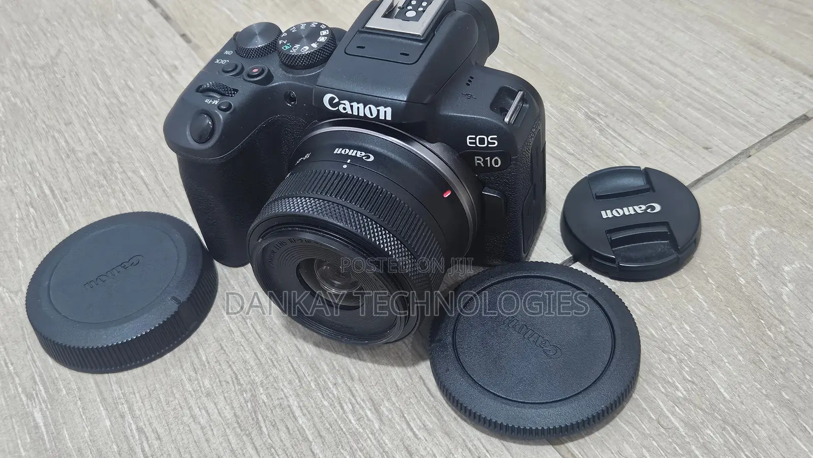 Canon R10 Mirrorless Camera With 18 - 45mm Lens