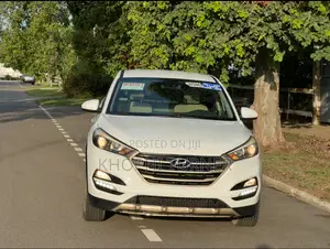 Hyundai Tucson SE FWD 2017 White
