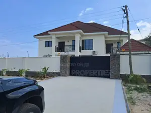 4bdrm House in Spintex for sale