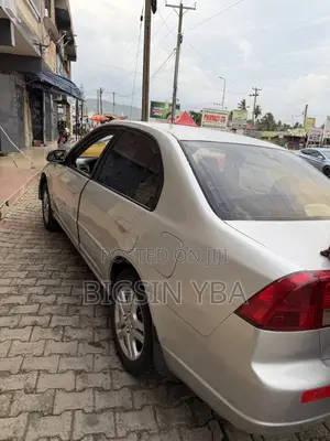 Honda Civic EX 2dr Coupe 1999 Silver