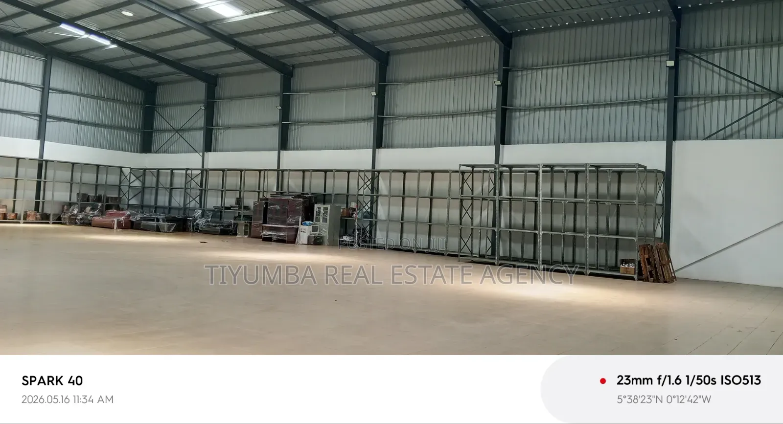 1,000sqm Warehouse Space for Rent at Westland.