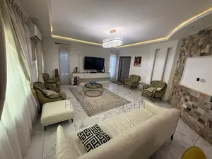 3bdrm House in Kwabenya Acp for sale