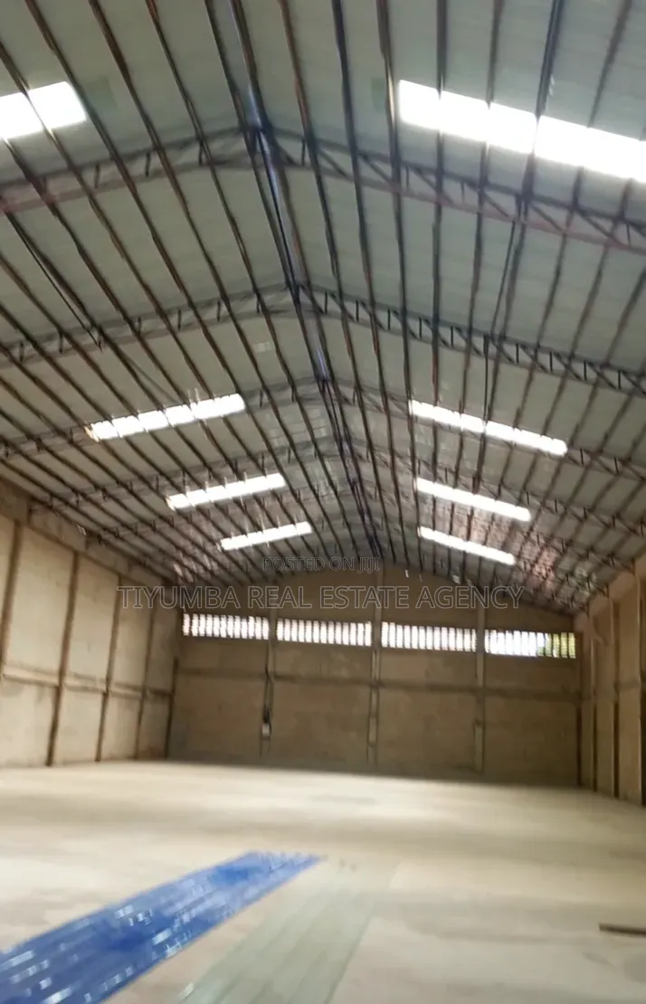 2,800 SQM Warehouse for Rent at Spintex.