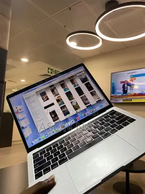 Laptop Apple MacBook Pro 2019 8GB Intel Core 5 SSD 256GB