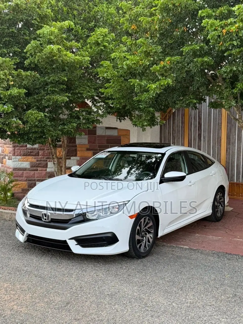 Honda Civic 2017 White