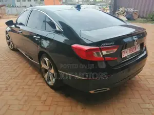 Honda Accord Touring 2.0T 2020 Black