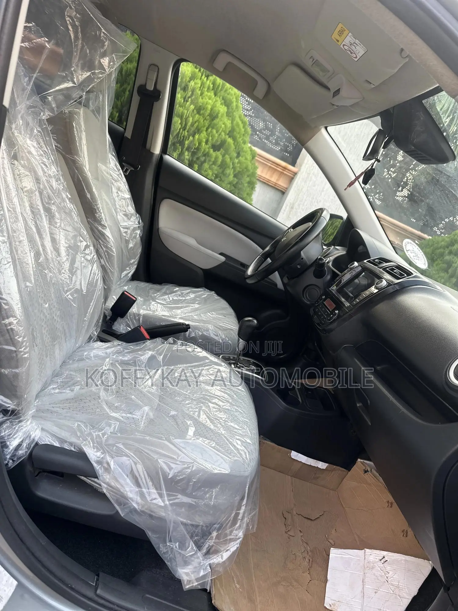 Mitsubishi Attrage 2020 Gray