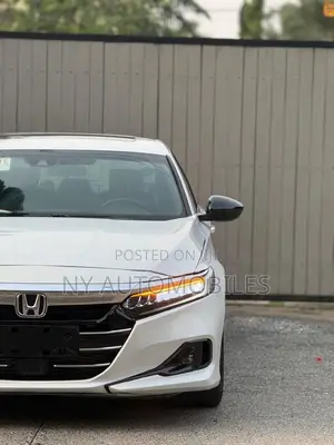 Honda Accord Sport 2.0T 2021 White