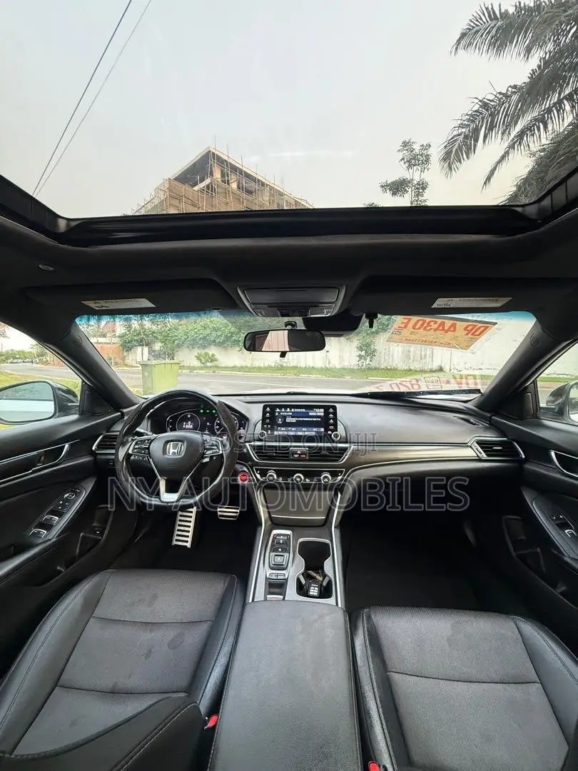 Honda Accord Sport 2.0T 2021 White