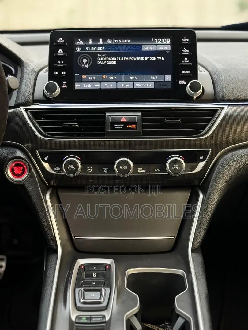Honda Accord Sport 2.0T 2021 White