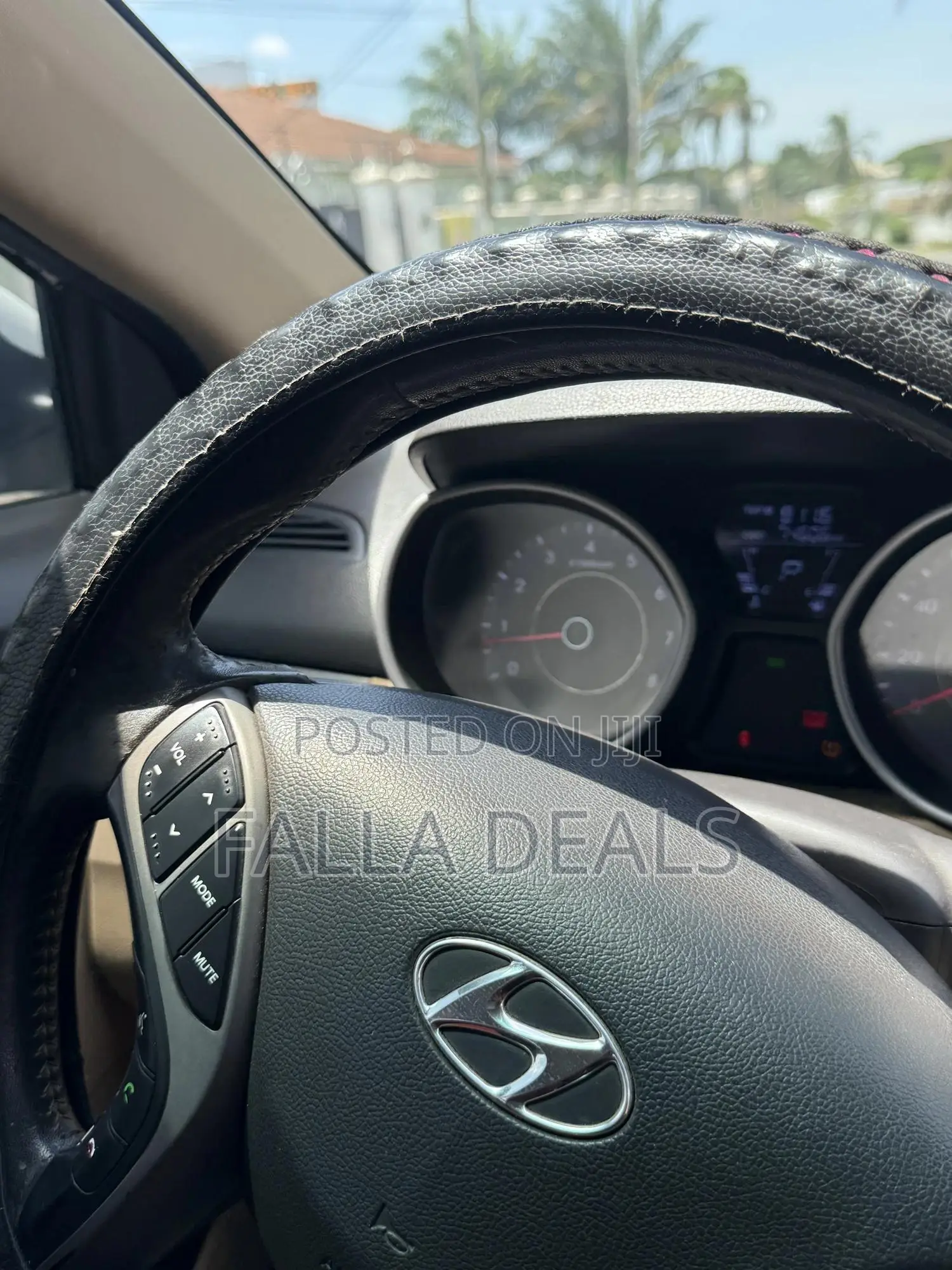 Hyundai Elantra 2013 White