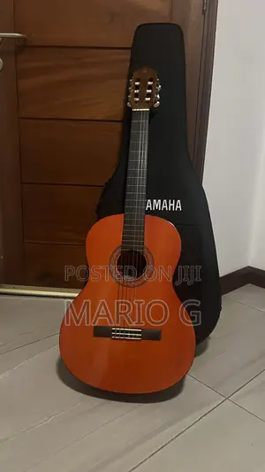 Yamaha C40 Classical Guitar