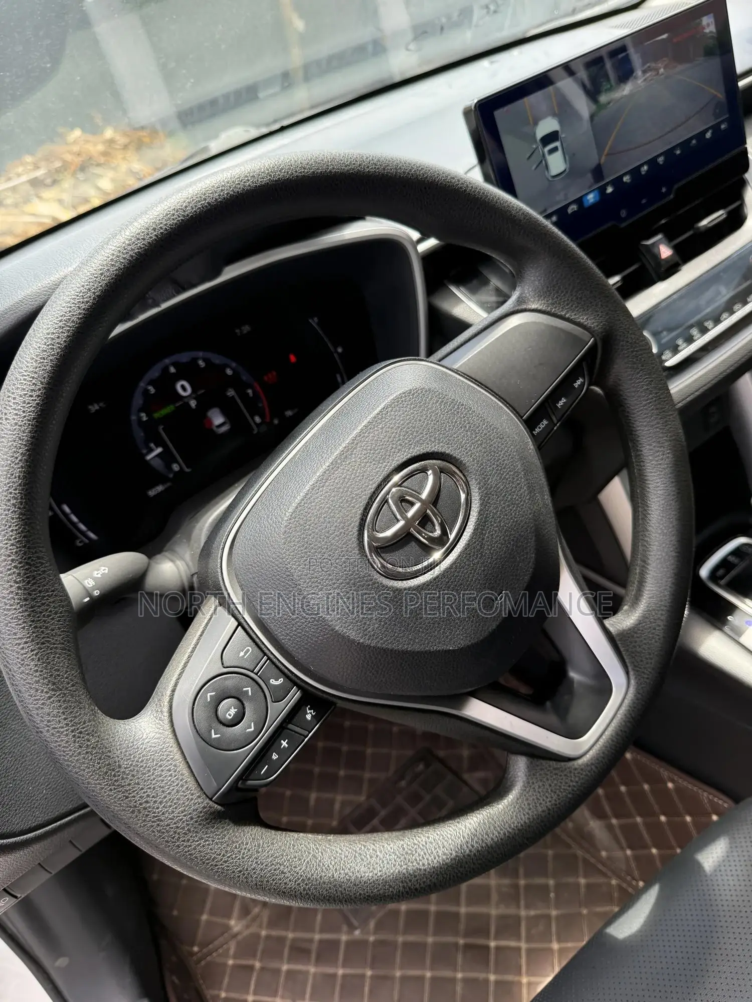 Toyota Frontlander 2.0 Petrol FWD 2025 White