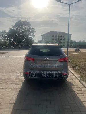 Hyundai Santa Fe SE FWD 2016 Silver