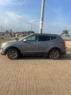 Hyundai Santa Fe SE FWD 2016 Silver